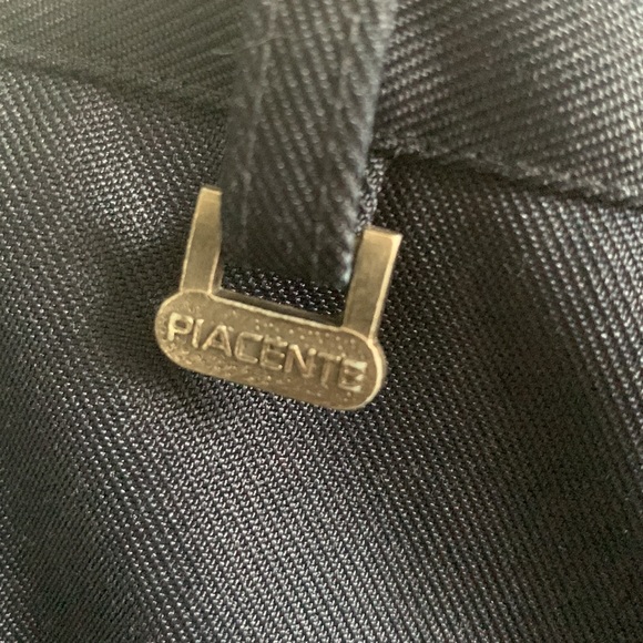 School uniform - Picture 6 of 6